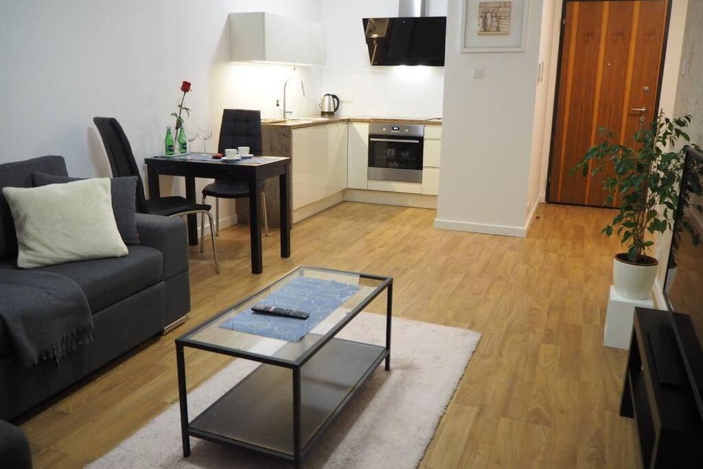 Wilanow Apartment Close To Town Hall And Palace 바르샤바 외부 사진