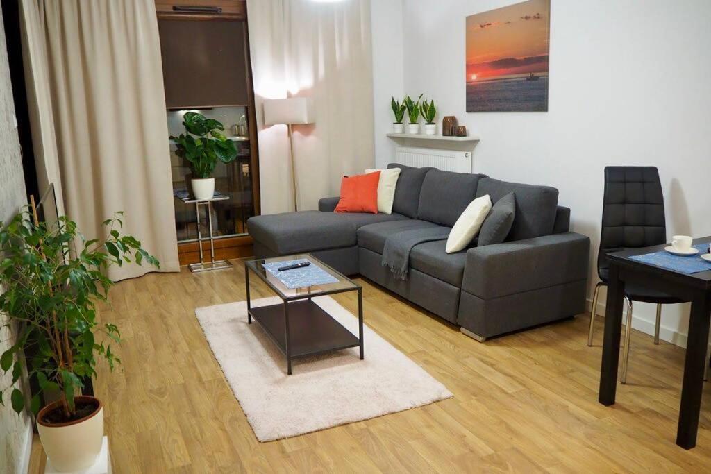 Wilanow Apartment Close To Town Hall And Palace 바르샤바 외부 사진