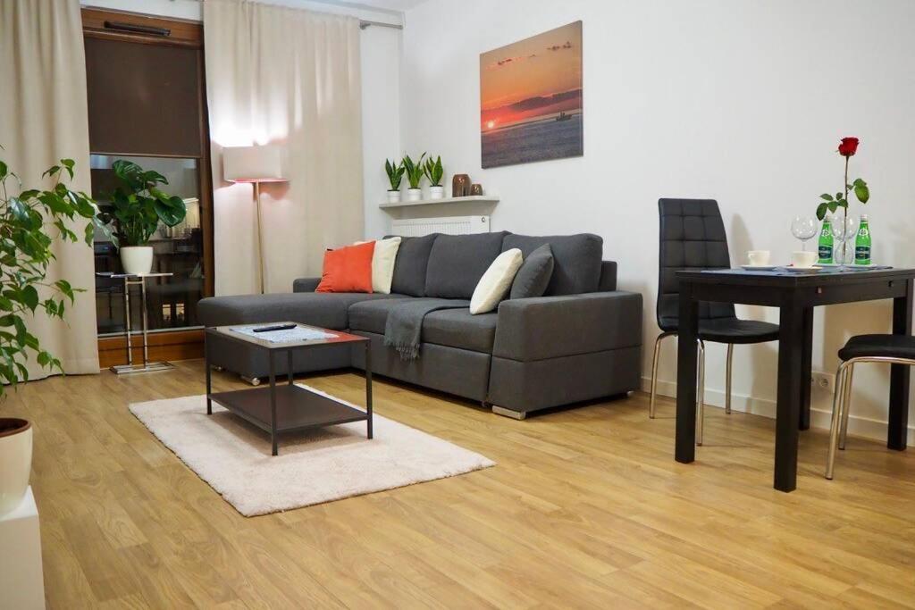 Wilanow Apartment Close To Town Hall And Palace 바르샤바 외부 사진