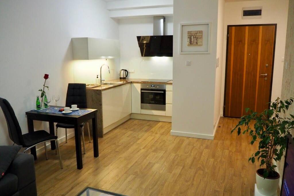 Wilanow Apartment Close To Town Hall And Palace 바르샤바 외부 사진